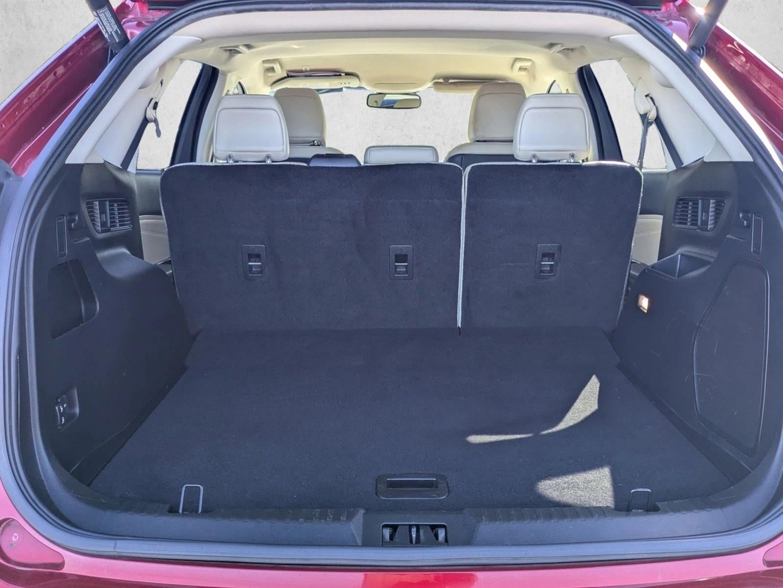 2020 Ford Edge Titanium FWD