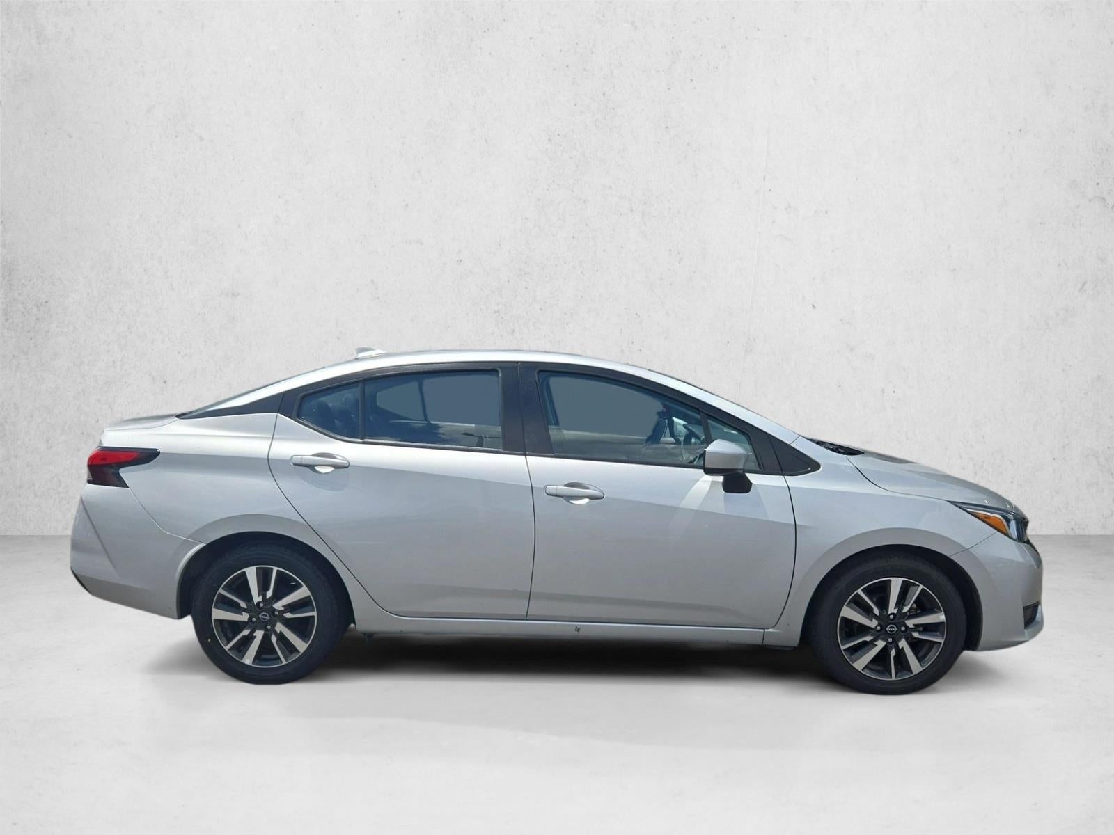 2024 Nissan Versa SV CVT