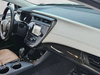 2015 Toyota Avalon Hybrid 4dr Sdn XLE Touring (Natl)
