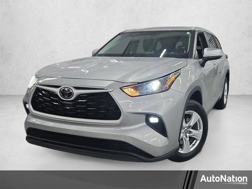 2024 Toyota Highlander LE FWD (Natl)