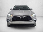 2024 Toyota Highlander LE FWD (Natl)