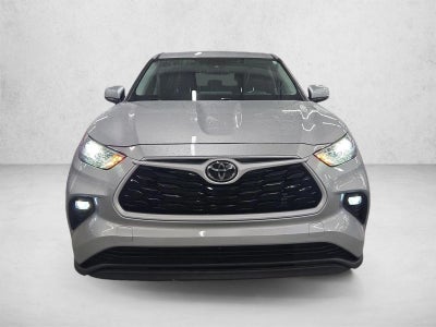 2024 Toyota Highlander LE FWD (Natl)