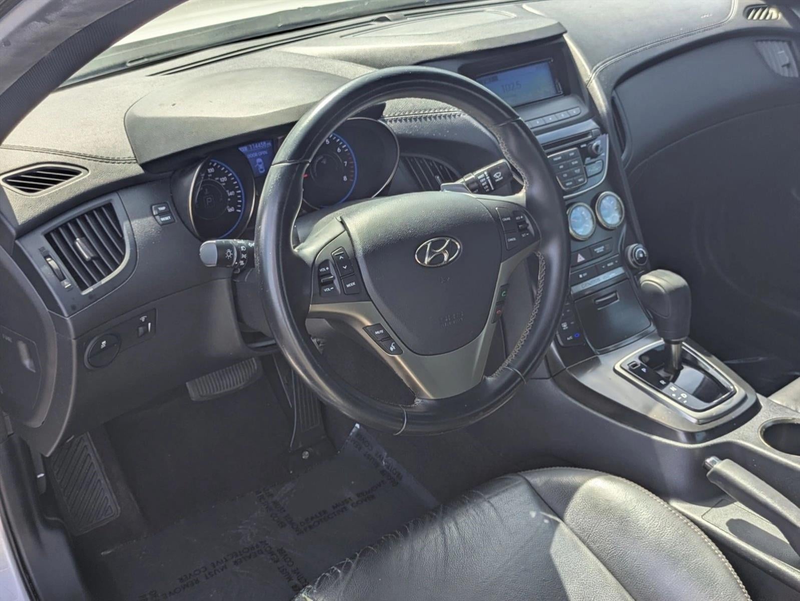 2013 Hyundai GENESIS Coupe 2dr I4 2.0T Auto