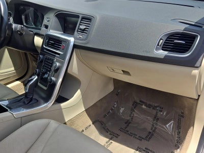 2014 Volvo S60 4dr Sdn T5 Premier FWD