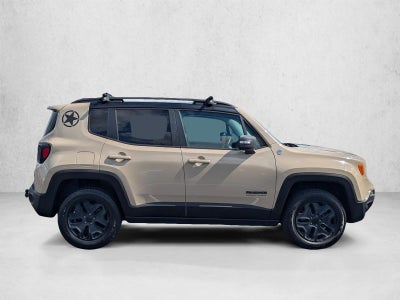 2017 Jeep Renegade Deserthawk 4x4 *Ltd Avail*