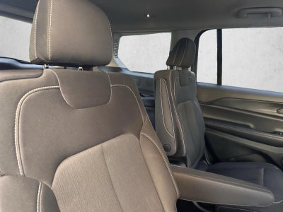 2023 Jeep Grand Cherokee L Laredo 4x4