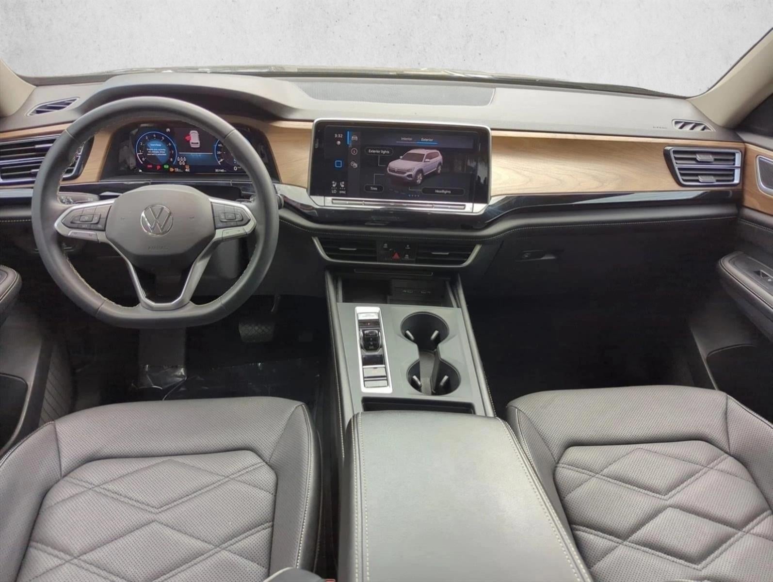 2024 Volkswagen Atlas 2.0T SE FWD