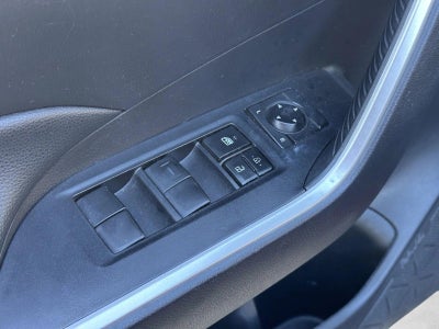 2021 Toyota RAV4 XLE FWD (GS)