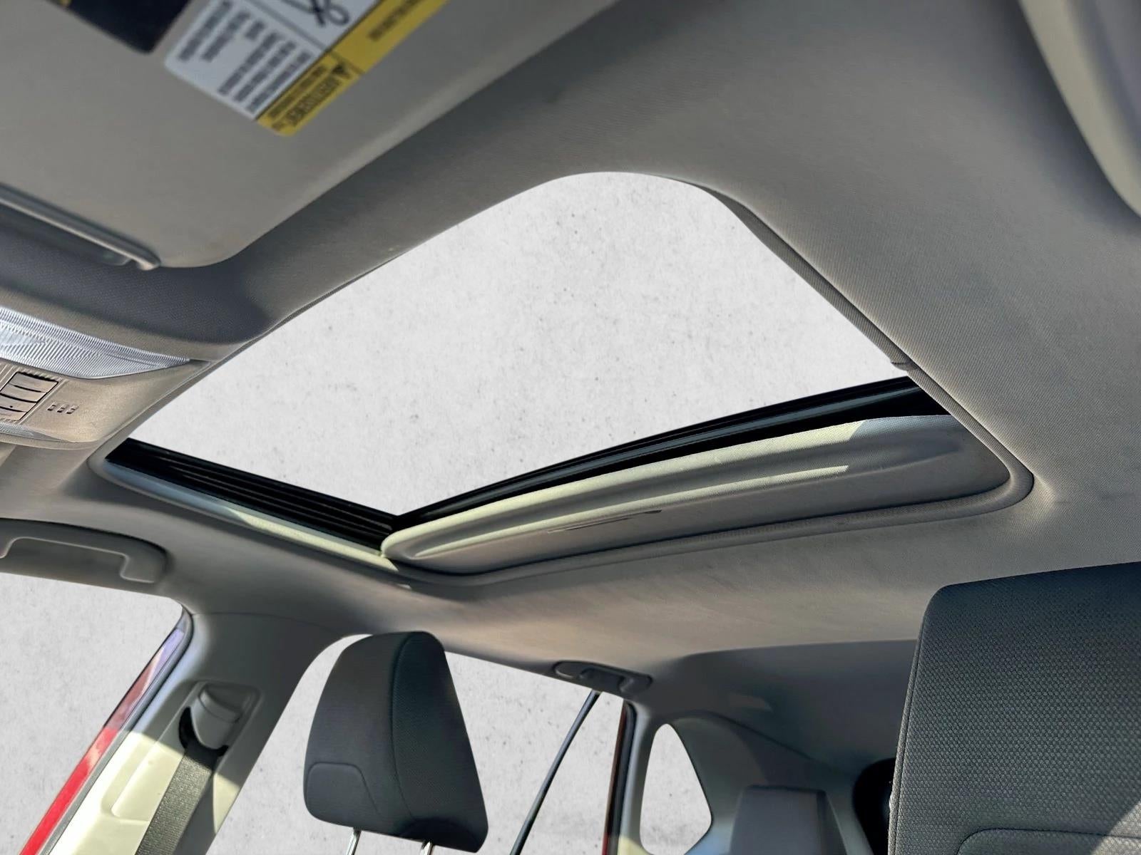 2021 Toyota RAV4 XLE FWD (GS)