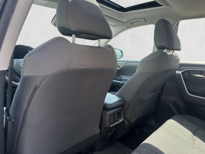 2020 Toyota RAV4 XLE FWD (GS)