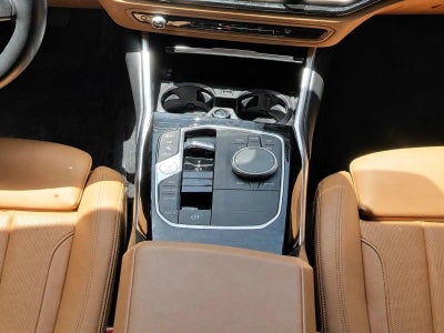 2023 BMW 330i Sedan