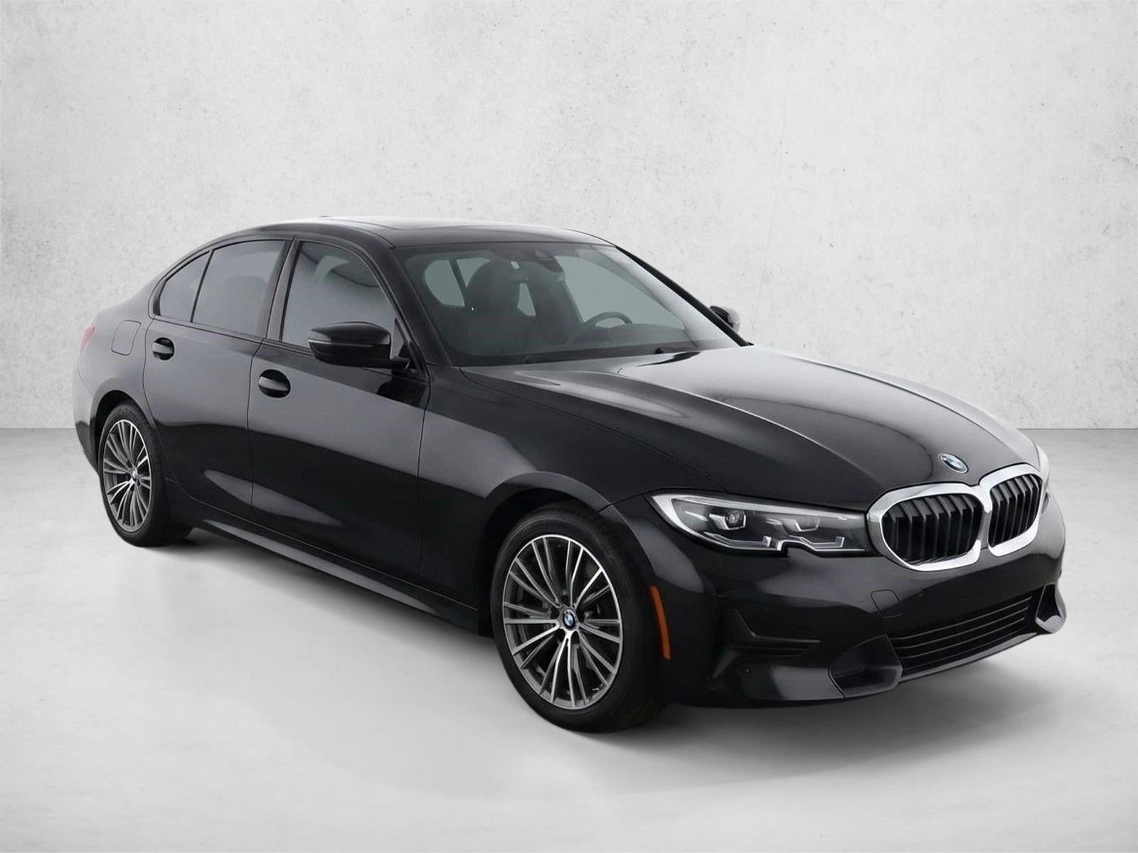 2023 BMW 330i Sedan