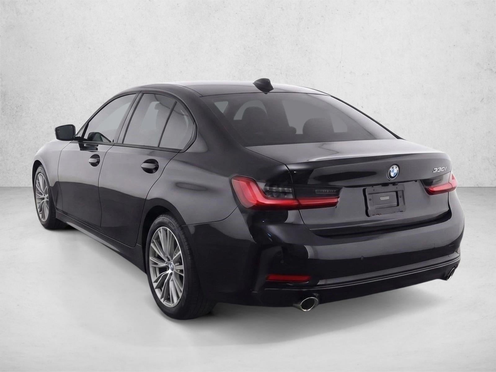 2023 BMW 330i Sedan