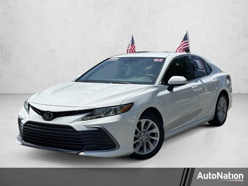 2022 Toyota Camry LE Auto (SE)