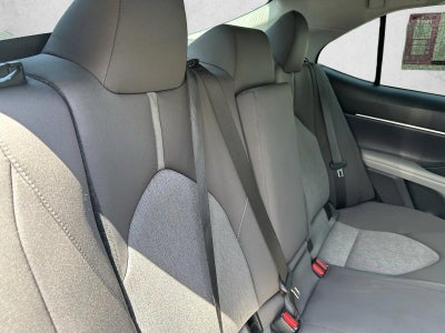 2022 Toyota Camry LE Auto (SE)