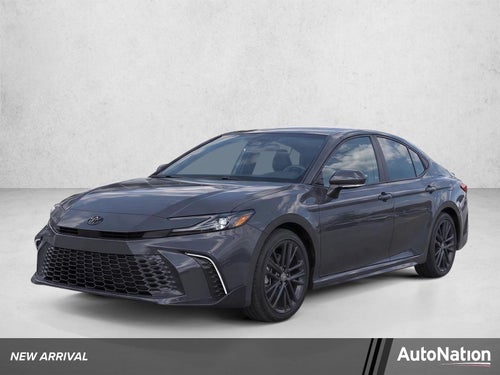 2025 Toyota Camry SE (Natl)