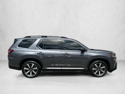 2023 Honda Pilot Touring 2WD