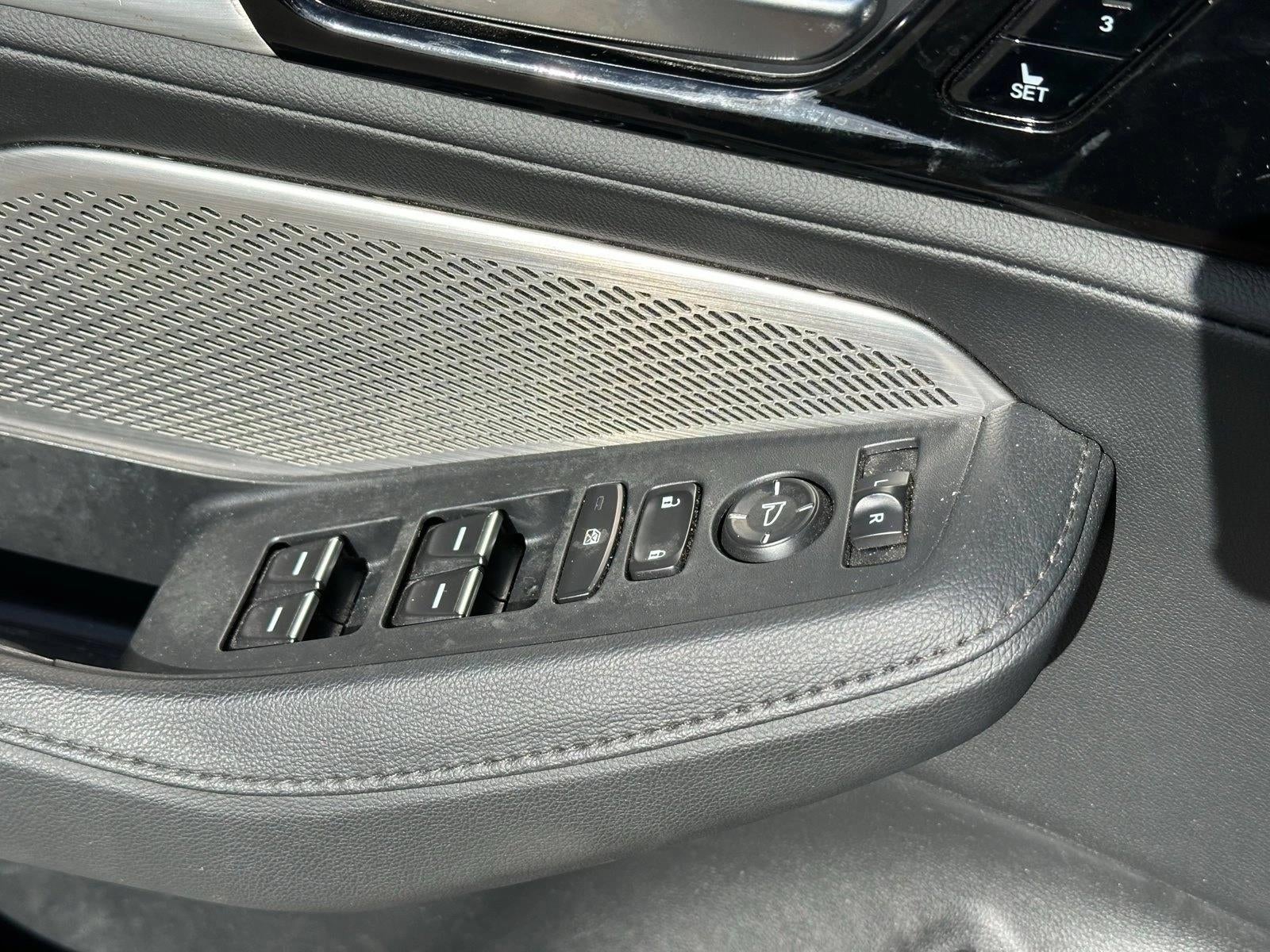 2023 Acura MDX FWD