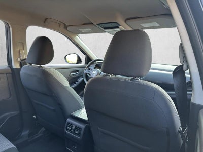 2021 Nissan Rogue FWD SV