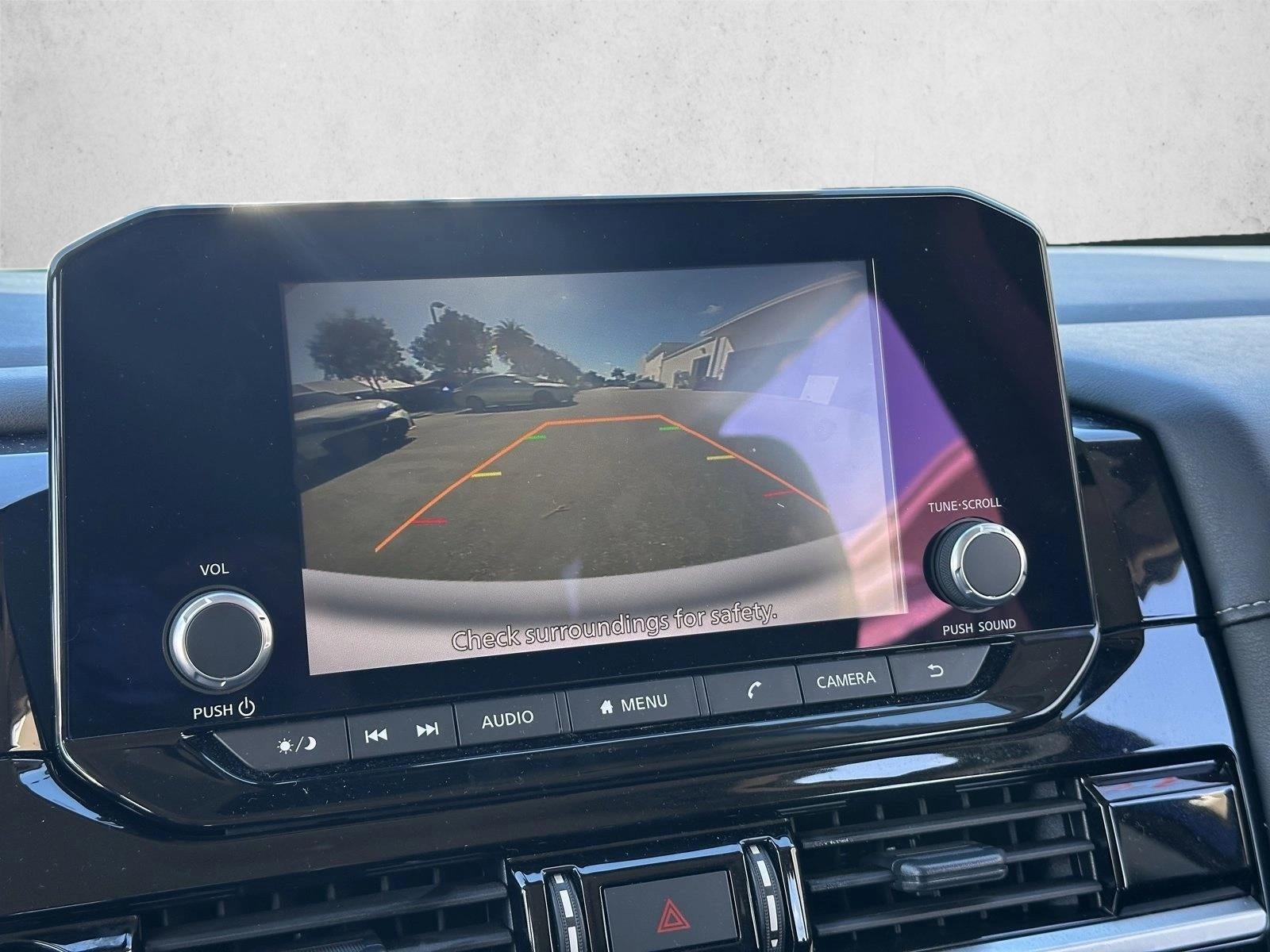 2024 Nissan Pathfinder SV 2WD