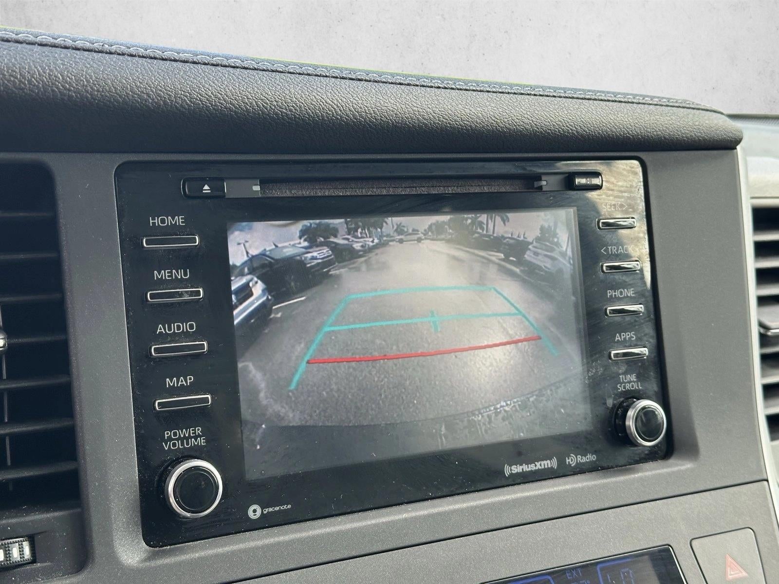 2020 Toyota Sienna XLE FWD 8-Passenger (Natl)