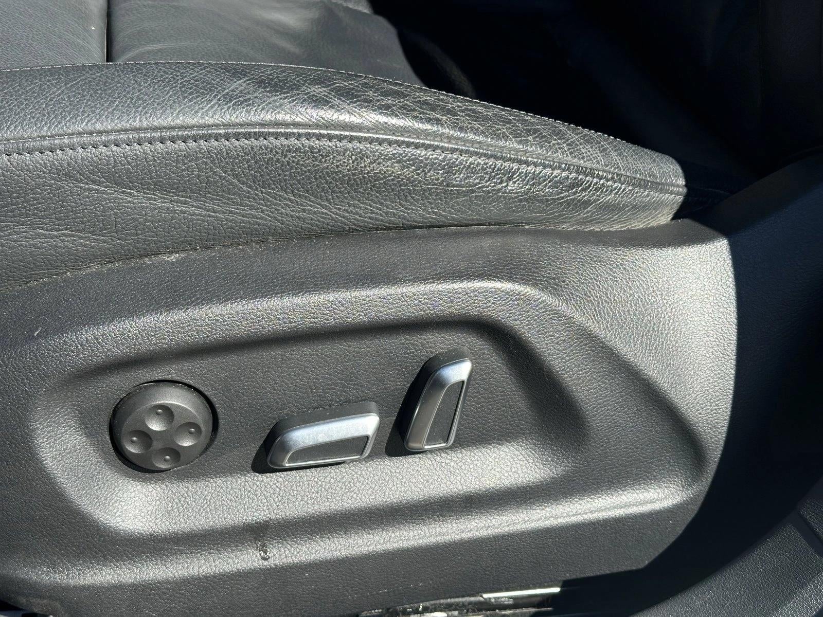 2018 Audi Q3 2.0 TFSI Premium FWD