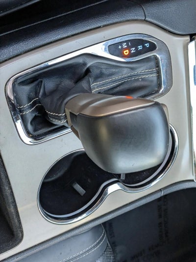 2017 Jeep Grand Cherokee Overland 4x2