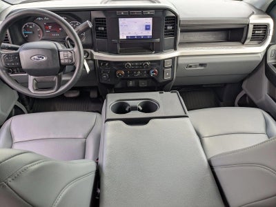 2024 Ford Super Duty F-450 DRW XLT 4WD Crew Cab 179" WB 60" CA