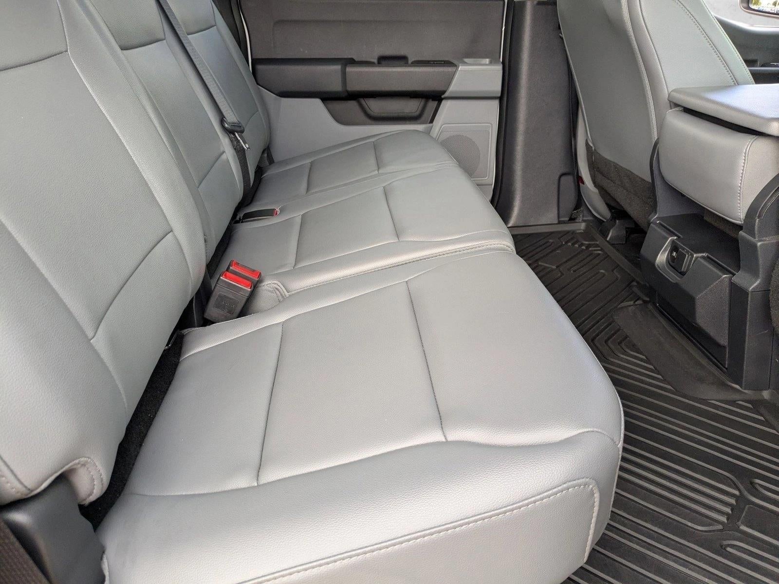 2024 Ford Super Duty F-450 DRW XLT 4WD Crew Cab 179" WB 60" CA