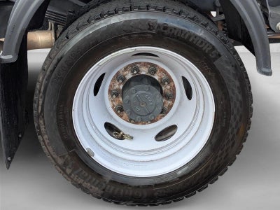 2024 Ford Super Duty F-450 DRW XLT 4WD Crew Cab 179" WB 60" CA