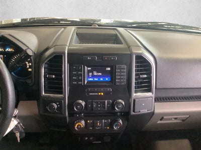 2015 Ford F-150 2WD SuperCrew 5-1/2 Ft Box XLT
