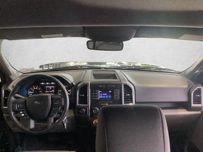2015 Ford F-150 2WD SuperCrew 5-1/2 Ft Box XLT
