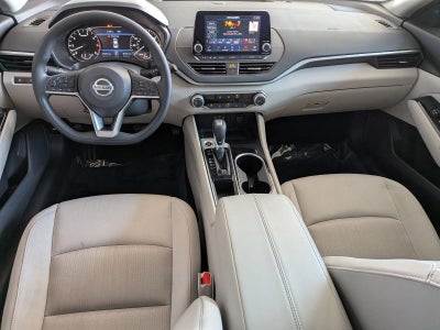 2021 Nissan Altima 2.5 SV Sedan