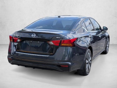 2021 Nissan Altima 2.5 SV Sedan