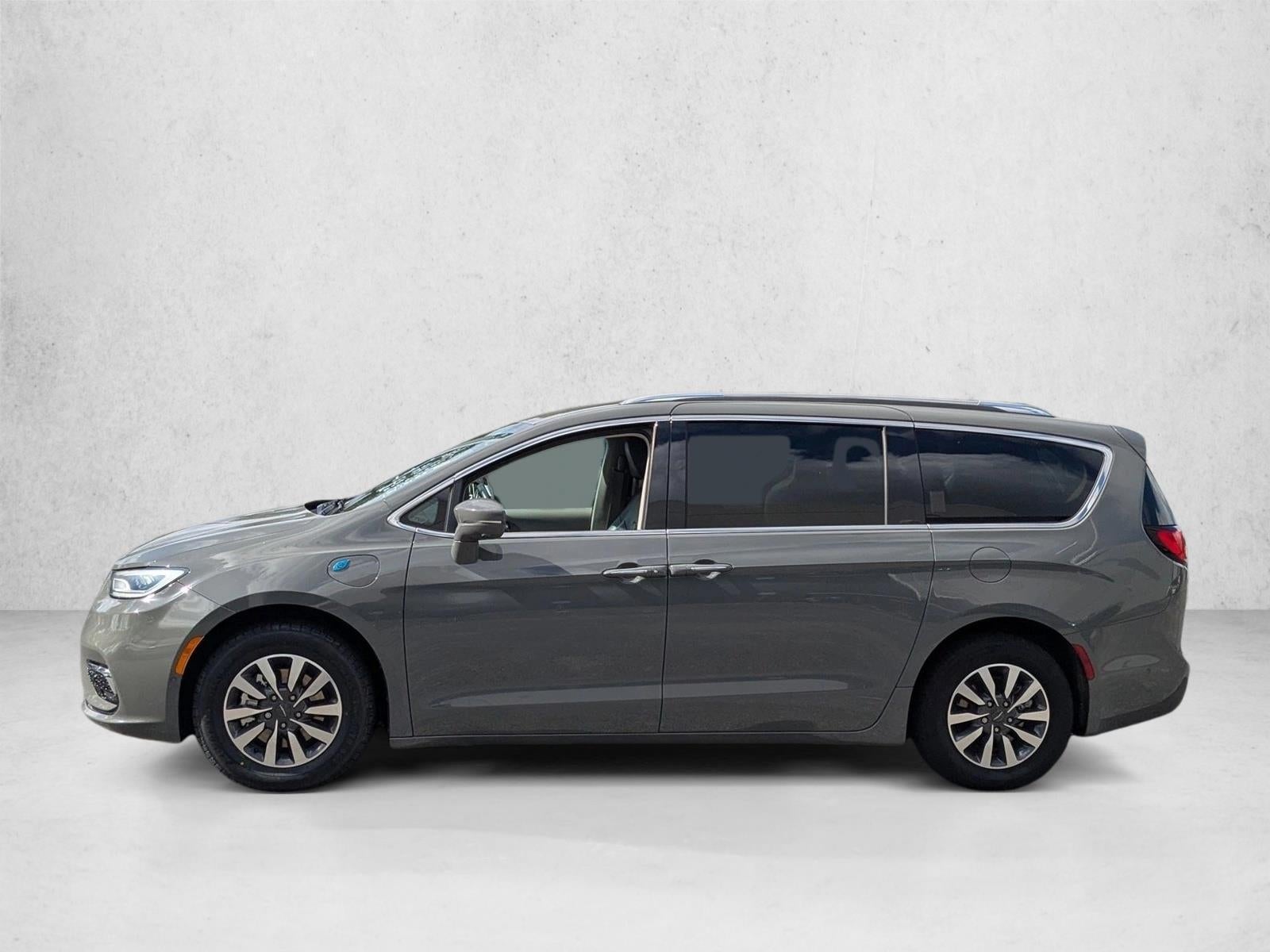 2021 Chrysler Pacifica Hybrid Touring L FWD