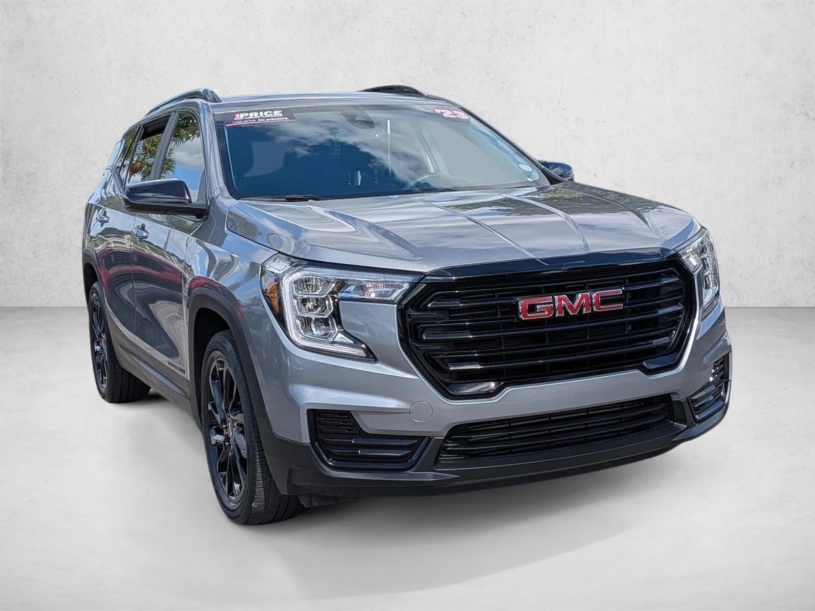 2023 GMC Terrain FWD 4dr SLE