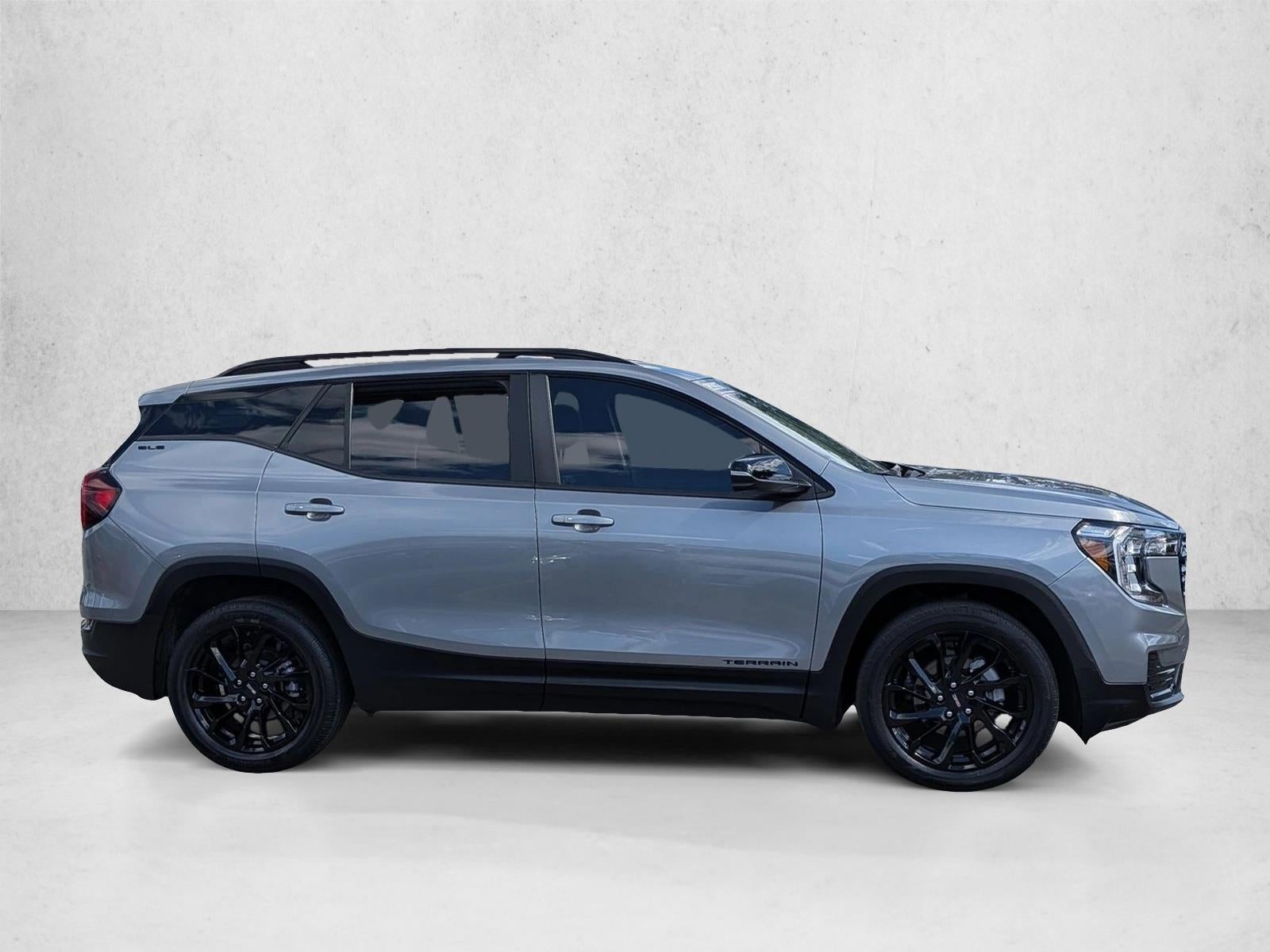 2023 GMC Terrain FWD 4dr SLE