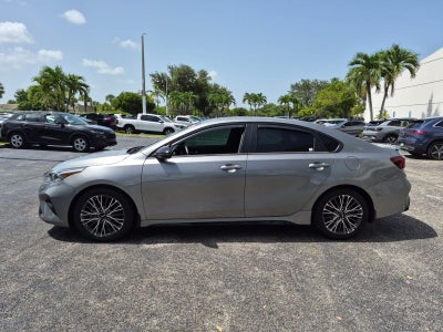 2022 Kia Forte GT-Line IVT