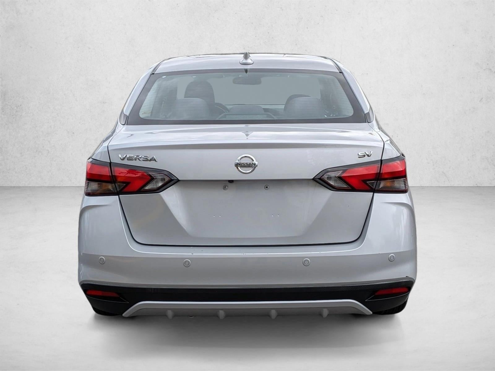 2021 Nissan Versa SV CVT