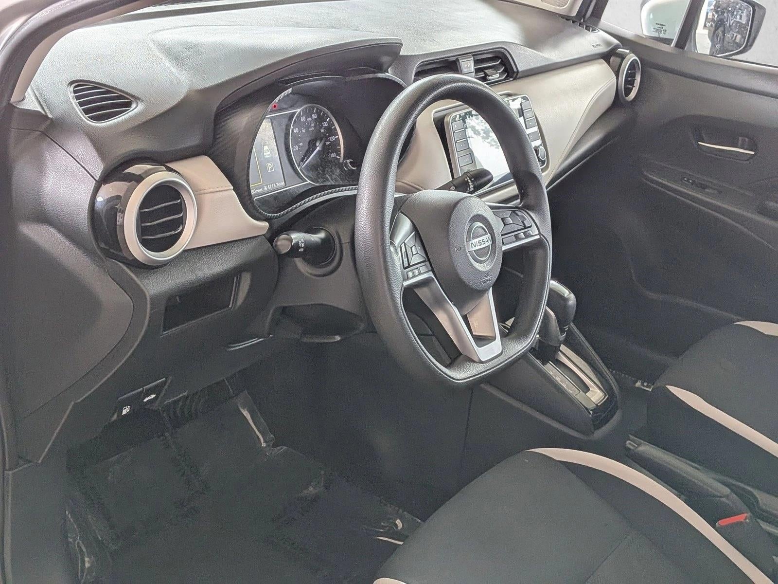 2021 Nissan Versa SV CVT