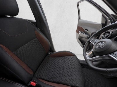 2023 Nissan Kicks SR FWD