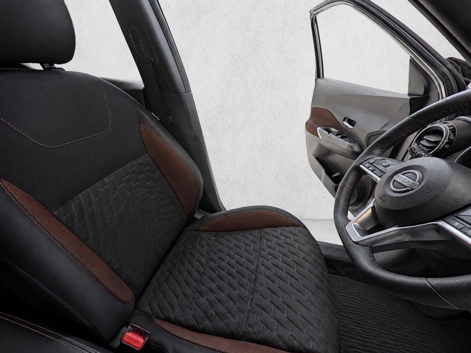 2023 Nissan Kicks SR FWD