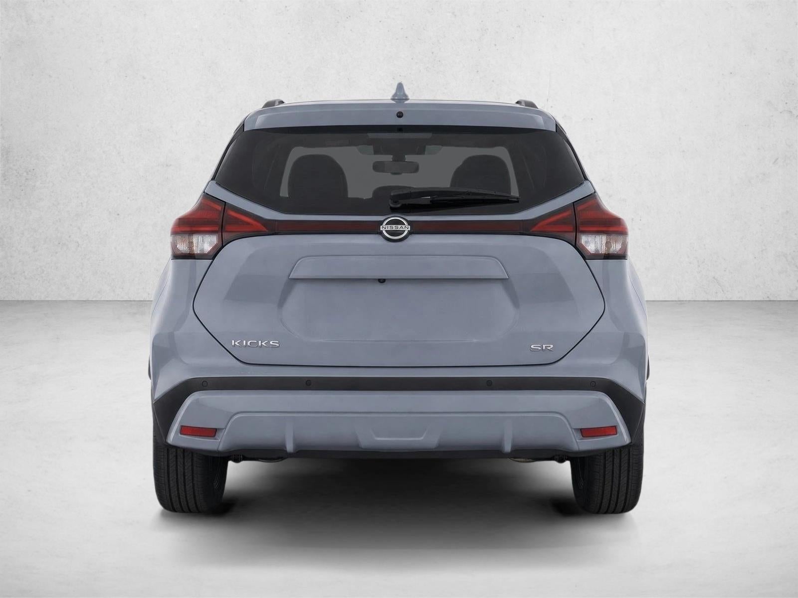 2023 Nissan Kicks SR FWD