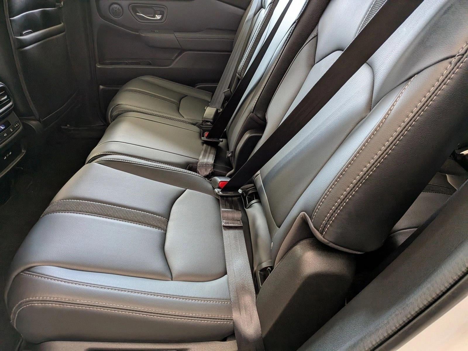 2024 Honda Pilot EX-L 8 Passenger AWD