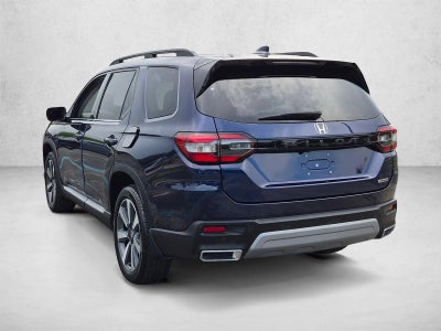 2024 Honda Pilot Touring 2WD