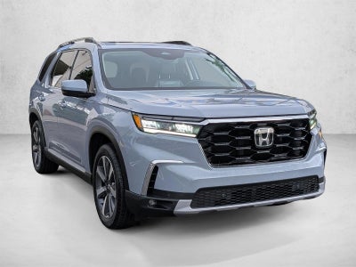 2023 Honda Pilot Touring 2WD