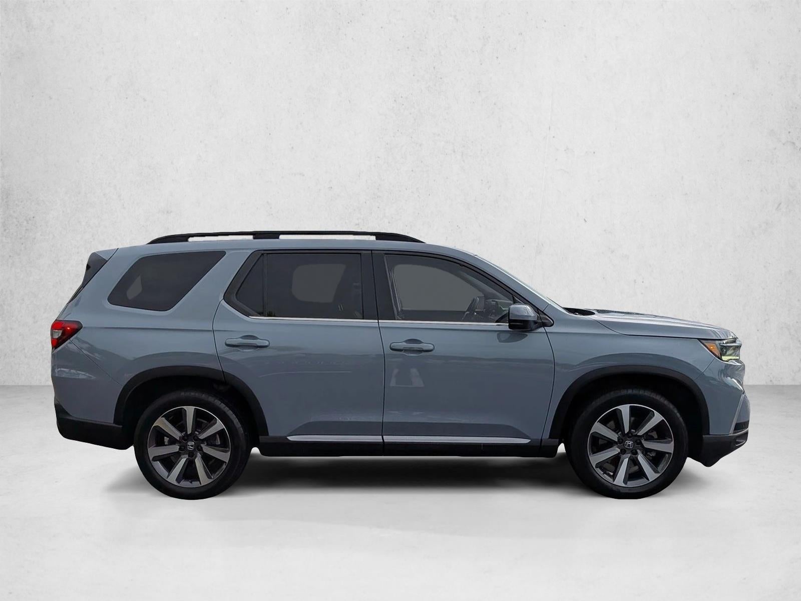2023 Honda Pilot Touring 2WD
