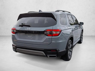 2023 Honda Pilot Touring 2WD