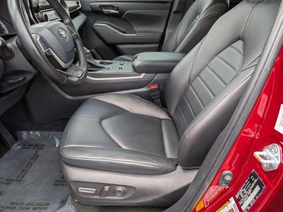 2023 Toyota Highlander XLE FWD (Natl)
