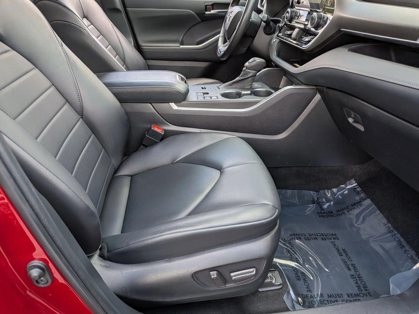 2023 Toyota Highlander XLE FWD (Natl)